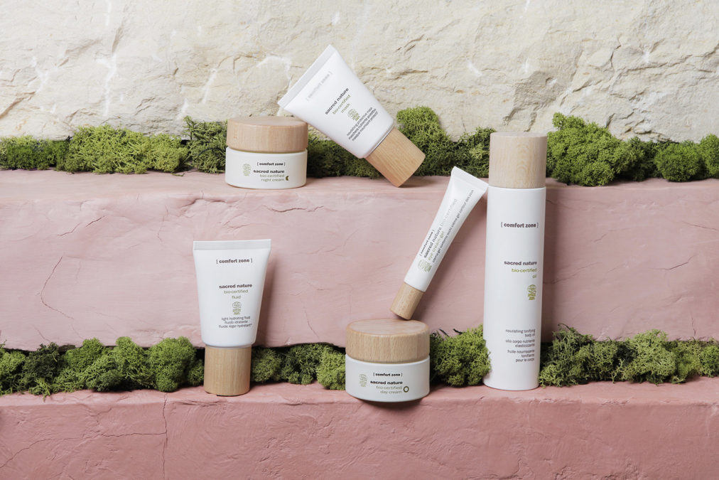 Nature morte en ambiance, cosmétiques.