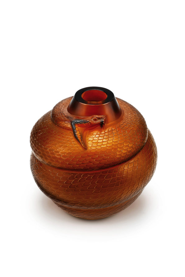 Photographie Nature morte d'objet d'art Lalique mis en vente à Sotheby's.